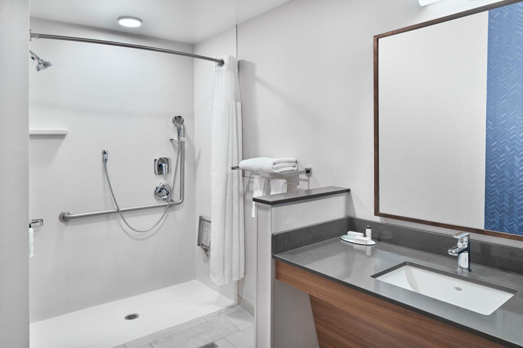 Fairfield Inn & Suites By Marriott Penticton Luaran gambar